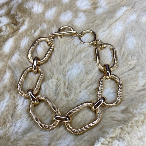 Alfani Gold-Tone Chunky Oval Chain Link Bracelet - Picture 1 of 8